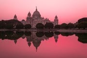 Индия начинает принимать иностранных туристов